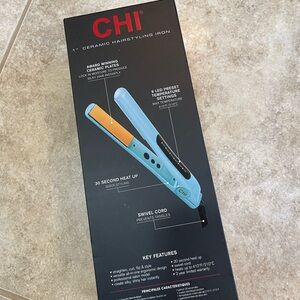 CHI Ceramic Hairstyling Iron - Light Blue